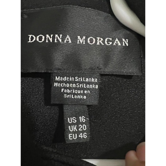 NWT Donna Morgan 3/4 Sleeve Twisted Neckline Sheath Dress - Black Size 16 - Picture 9 of 12